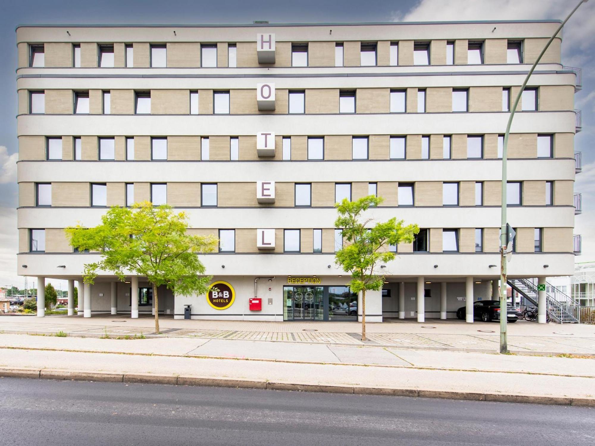 B&B Hotel Ландсхут Екстериор снимка
