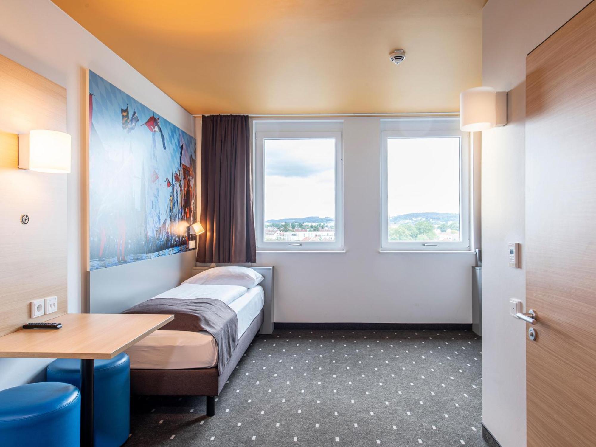 B&B Hotel Ландсхут Екстериор снимка